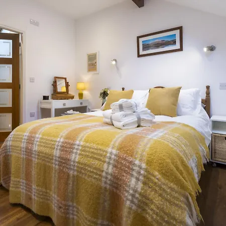 Willow Tree Barn Holiday home