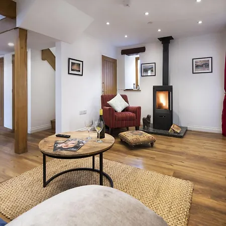 Holiday home Willow Tree Barn *