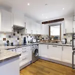 Holiday home Willow Tree Barn Brigsteer